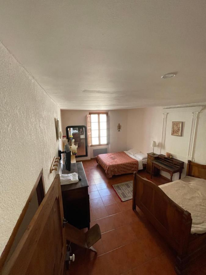 Chambres D' Hotes L'Escalo A Moutiers-Ste-Marie 무스티에생마리 외부 사진