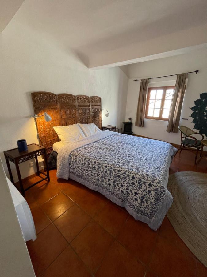 Chambres D' Hotes L'Escalo A Moutiers-Ste-Marie 무스티에생마리 외부 사진