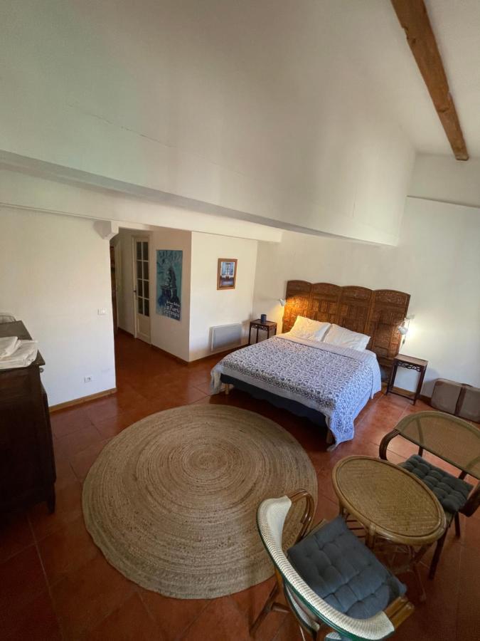Chambres D' Hotes L'Escalo A Moutiers-Ste-Marie 무스티에생마리 외부 사진